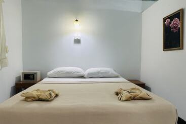 پانسیون Bangsit Guesthouse