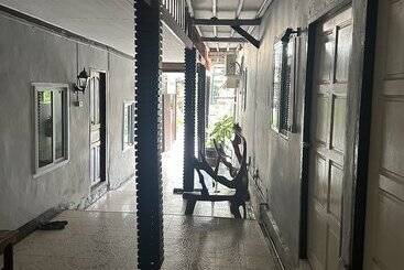 پانسیون Bangsit Guesthouse