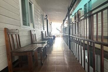 پانسیون Bangsit Guesthouse