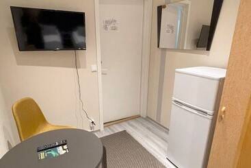 پانسیون Kuukkeli Ivalo Airport Inn