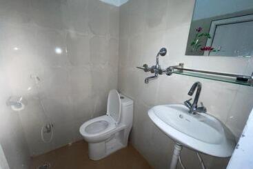 پانسیون Yuriko Guest House