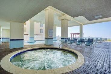 Shoreline Serenity By Avantstay Beachfront + Views!