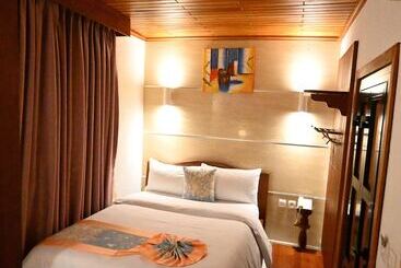 Adamaoua Grand Hotel Akwa