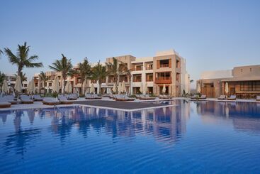 هتل The Club By Fanar