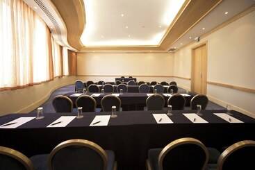 هتل Voco Malta, An Ihg