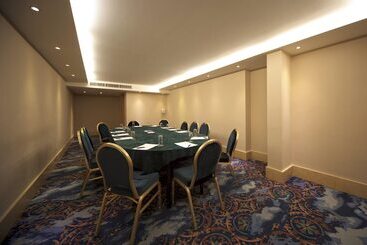 هتل Voco Malta, An Ihg