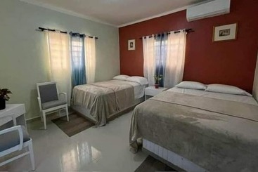 Diosamar Hotel Y Suite