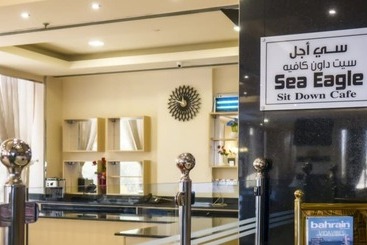 هتل Capital O 126 Manama Tower