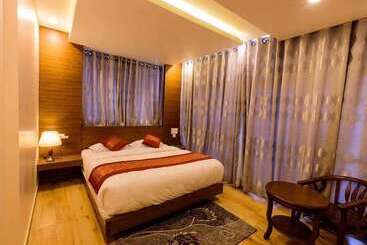 هتل Pujan Pvt.ltd