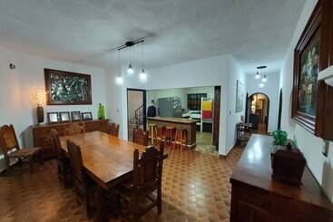پانسیون Casa Chanito