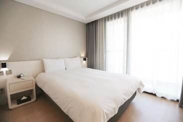 هتل Air City Jeju