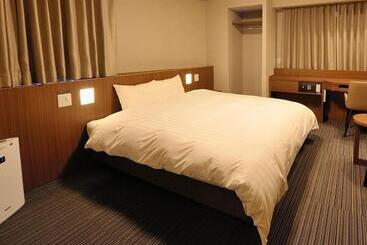 هتل Dormy Inn Express Sendai Seaside