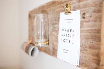 هتل Green Spirit