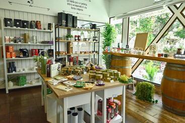 Hare Nua Hotel Boutique