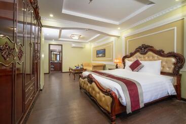Le Indochina Hotel & Beach Da Nang City