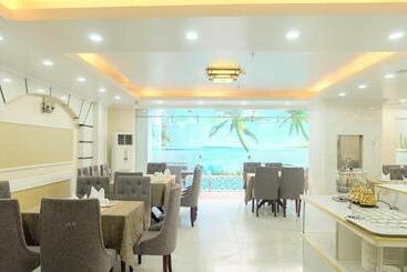 Le Indochina Hotel & Beach Da Nang City