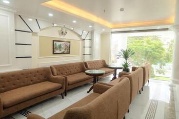 Le Indochina Hotel & Beach Da Nang City