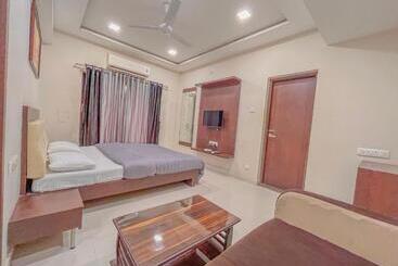 هتل Parkview Residency