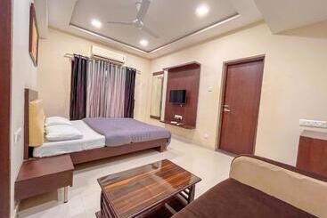 هتل Parkview Residency