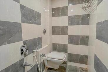 هتل Parkview Residency