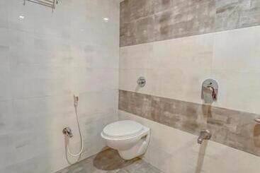 هتل Parkview Residency