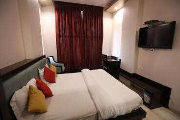 Royal Park Hotels & Resorts, Ghaziabad