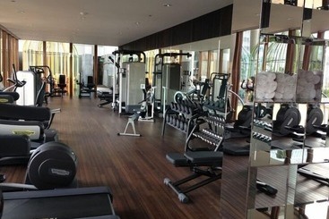 Royal Park Hotels & Resorts, Ghaziabad