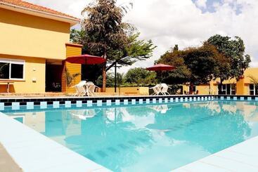 هتل The Mansion