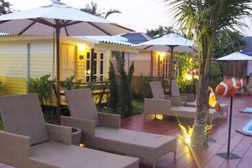 Sun Globe Resort