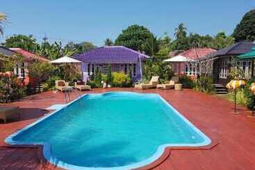 Sun Globe Resort