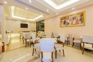 Vienna 3 Best Hotel Fuzhou Fuma Road Ziyang