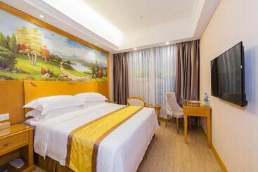 Vienna 3 Best Hotel Fuzhou Fuma Road Ziyang