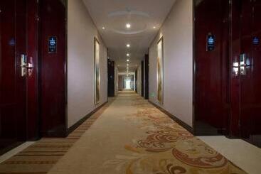 Vienna International Hotel Guangdong Zhongshanbei Station