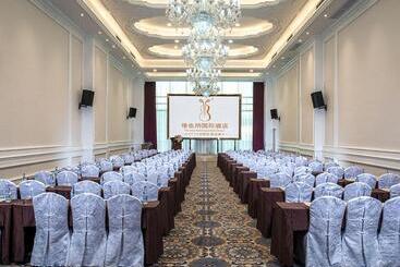 Vienna International Hotel Guangdong Zhongshanbei Station