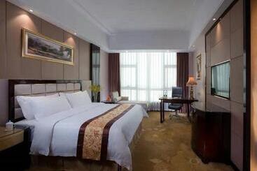 Vienna International Hotel Guangdong Zhongshanbei Station