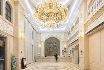 Vienna International Hotel Jiujiang Shili Street