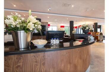 Bastion Hotel Eindhoven Waalre