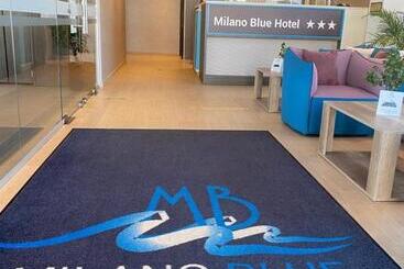 هتل Milano Blue Mamaia