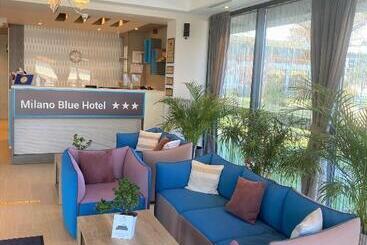 هتل Milano Blue Mamaia