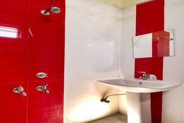 호텔 Oyo Rooms Near Dilsukh Nagar Bus Stop