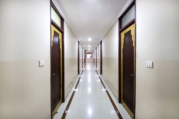 호텔 Oyo Rooms Near Dilsukh Nagar Bus Stop