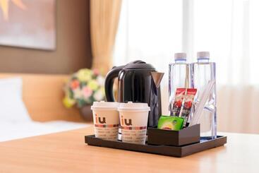 Iu Hotel Chizhou Xiushanmen
