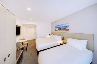 Travelodge Hotel Sydney Airport