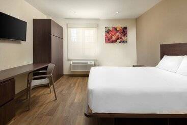 هتل Extended Suites Mexicali Cataviña