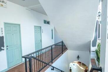 هتل Sino Mansion