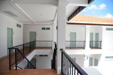 هتل Sino Mansion