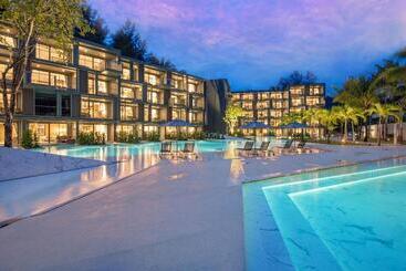 استراحتگاه La Vela Khao Lak   Sha Extra Plus