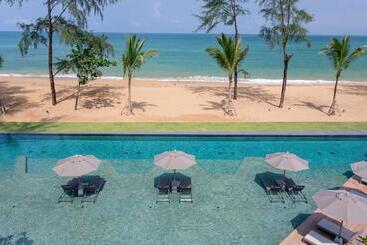 استراحتگاه La Vela Khao Lak   Sha Extra Plus