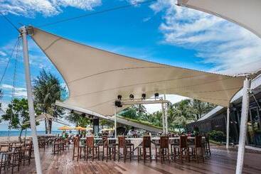 استراحتگاه La Vela Khao Lak   Sha Extra Plus