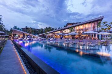 استراحتگاه La Vela Khao Lak   Sha Extra Plus